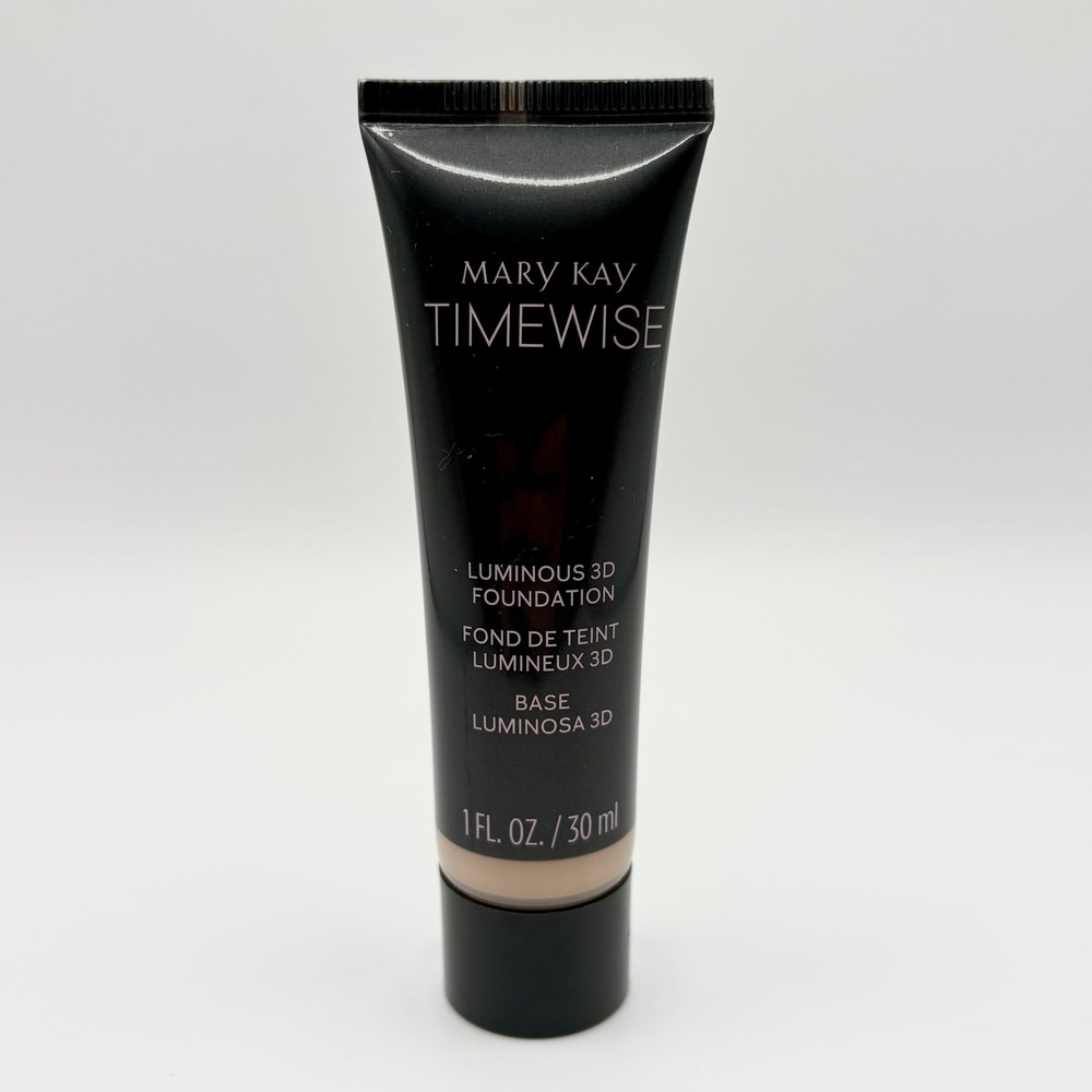 Mary Kay Timewise Luminous 3D Foundation Ivory C 100 Normal to Dry Skin 1oz